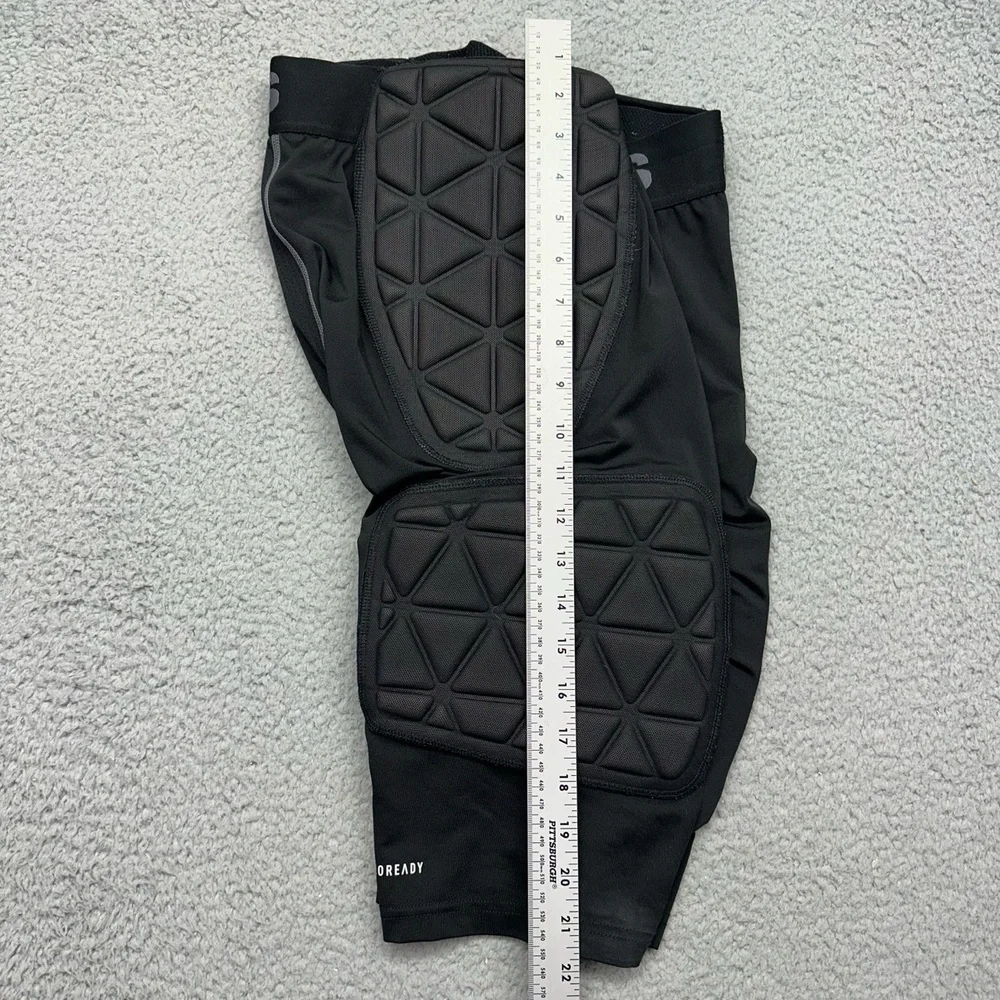 ADIDAS MAF3007‎ Mens Large Black Techfit 5-Pad Integrated Compression Shorts